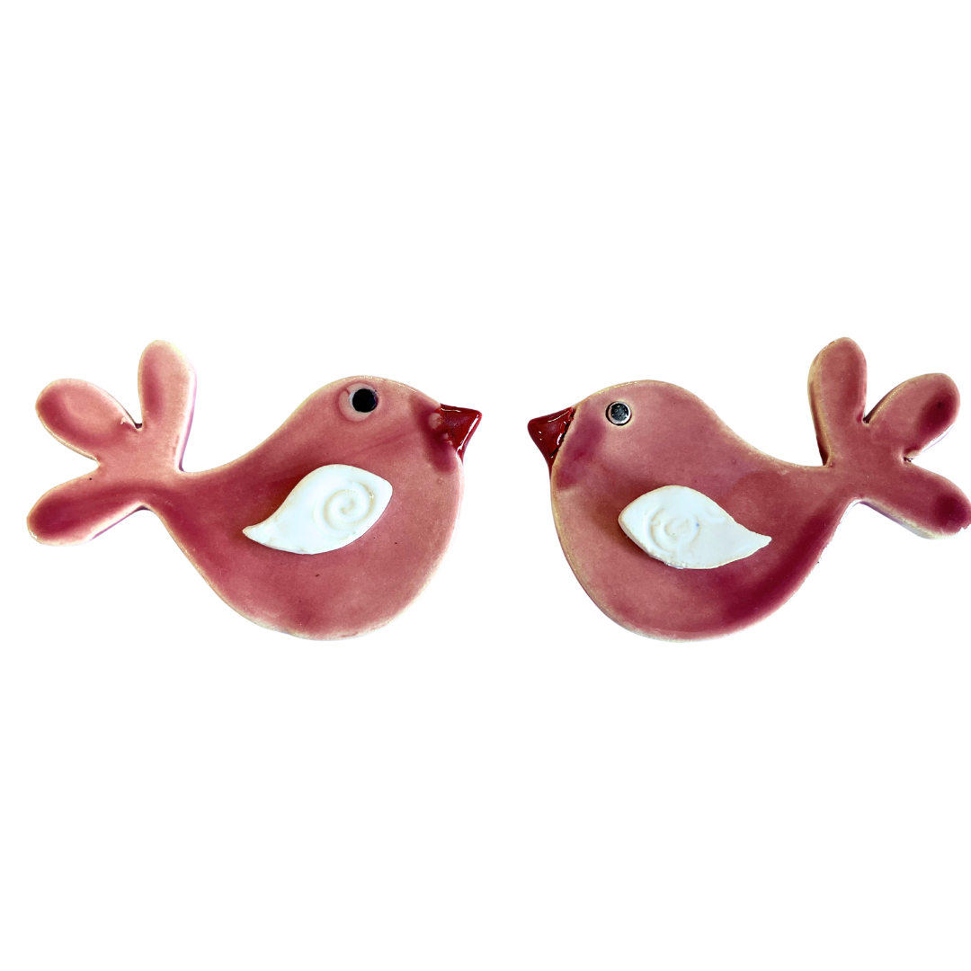 Bird 9 - Pink Right Facing Pottery Bird (90x55x0.4mm)