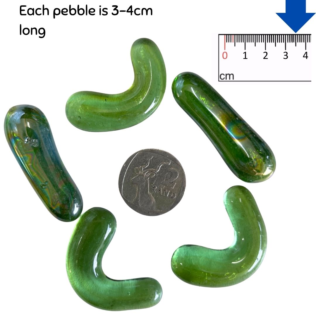Green Long & Curl Glass Pebbles x 5
