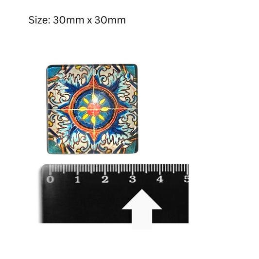 Glass Domed Insert H (30x30mm)