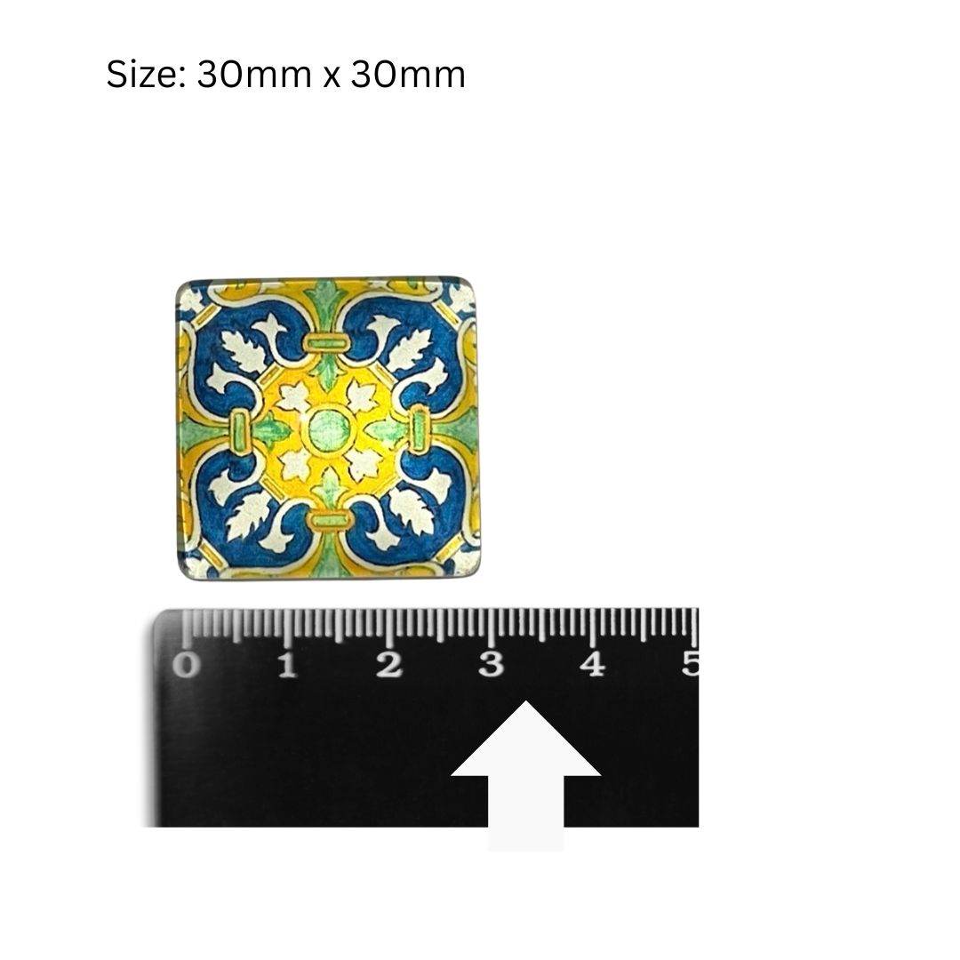 Glass Domed Insert T (30x30mm)