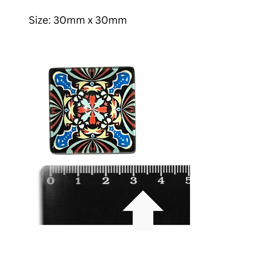 Glass Domed Insert V (30x30mm)