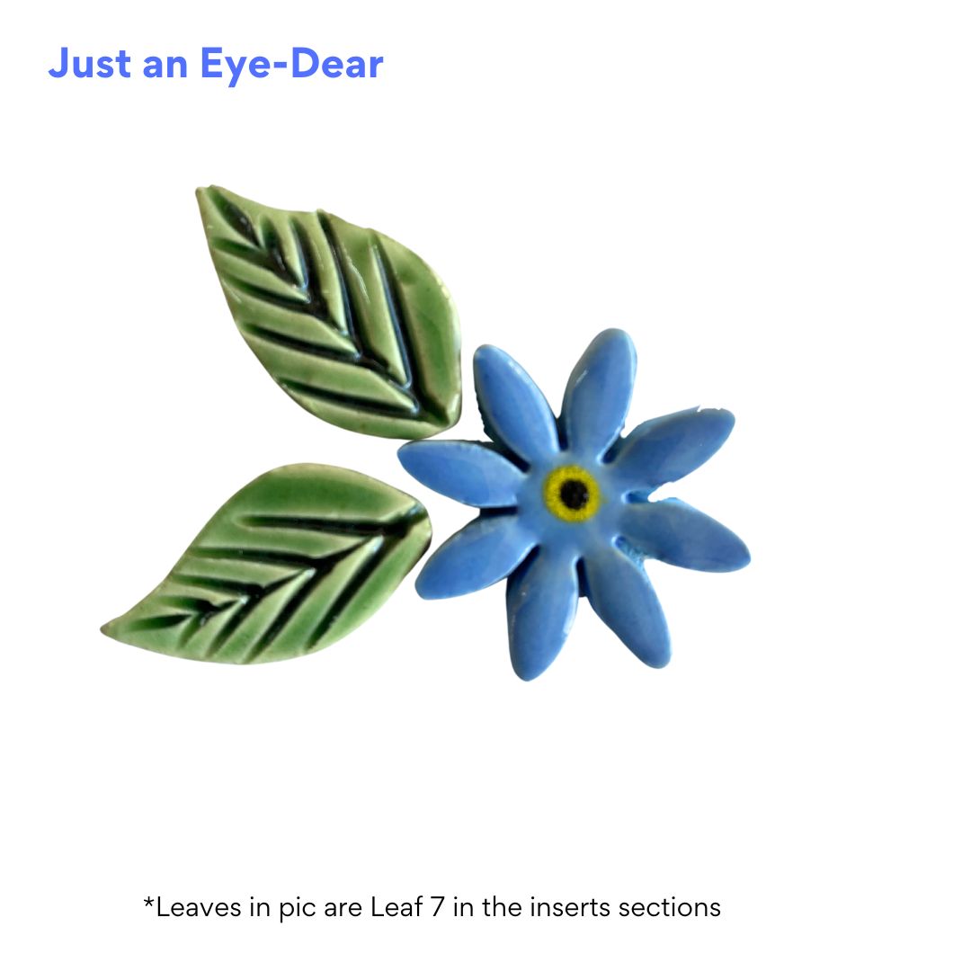Leaf 7 - set of 2 pottery leaves (30x20mm)